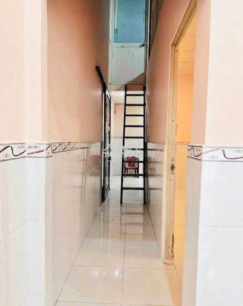 Cho thuê nhà hẻm oto đường 6 p. linh trung. dt 100m2 có 3pn2wc sân oto - Ảnh 4