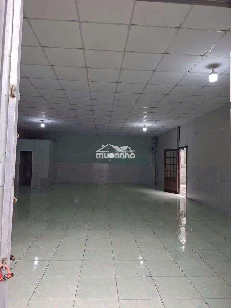 Kho nhà chính chủ 10x13 tróng suốt  - Ảnh 2