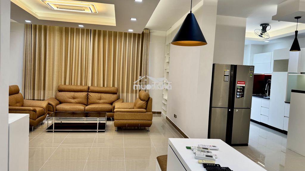 Căn hộ 160 m2, 3pn, căn góc, view sông, chỉ 5,7 tỷ - Ảnh 2