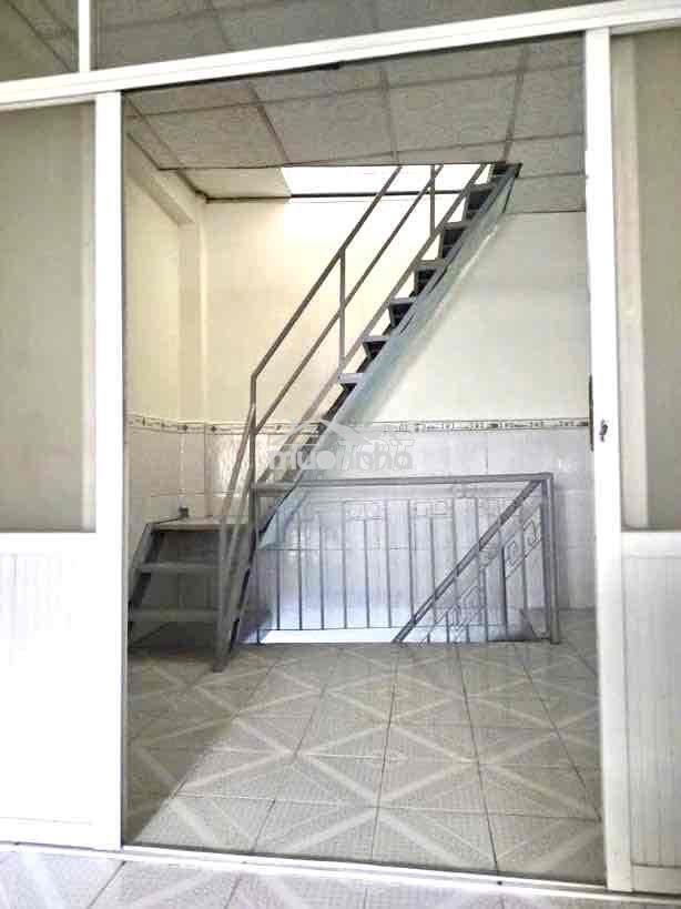 Mà mới 2pn hẻm rộng cmt8 , có máy lạnh - Ảnh 4