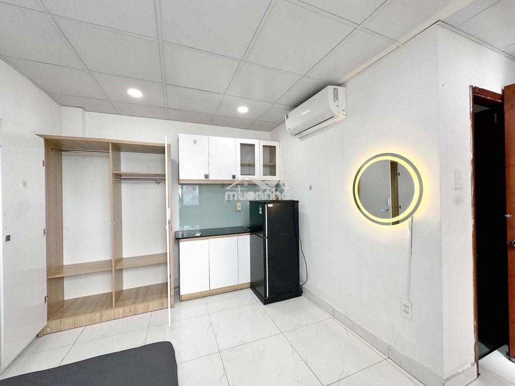 Phòng cửa sổ quận phú nhuận siêu xinh - Ảnh 2