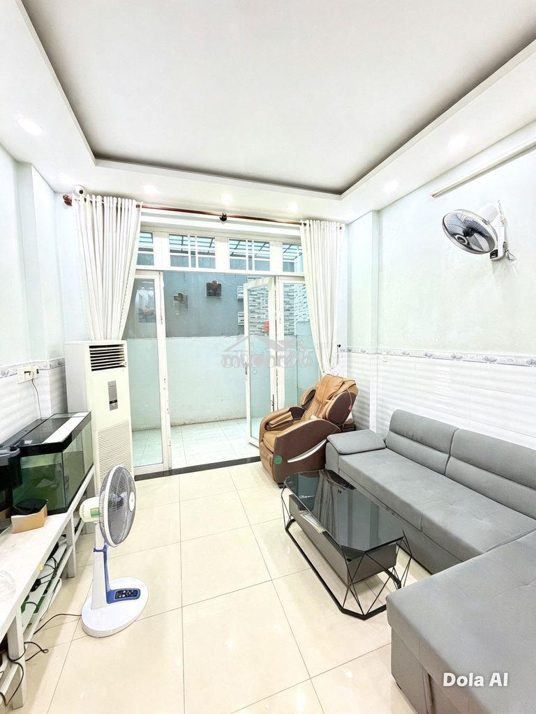 Bán nhà 4 tầng btct hẻm xe hơi đỗ cổng 44m2 cạnh sân bay chỉ hơn 4 tỷ - Ảnh 4