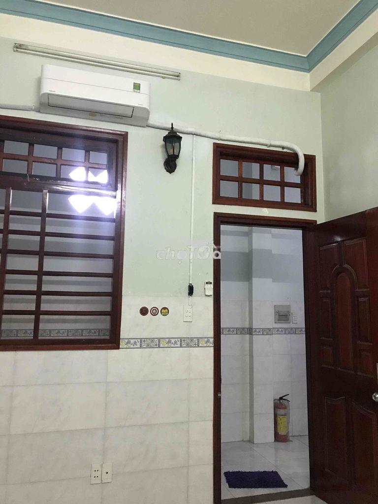Phòng cho thuê có máy lạnh đông hưng thuận 17 - Ảnh 2