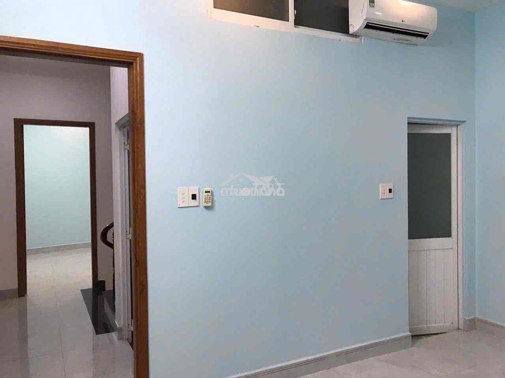 Cho thuê nhà nguyên căn 3 lầu (phòng khách, bếp, 3 phòng ngủ, 3wc). - Ảnh 2