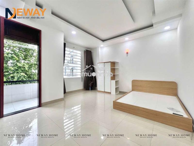 Studio ban công sẵn full nội thất mới 100% có máy giặt riêng
