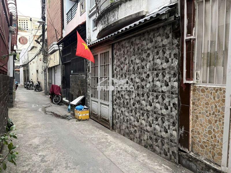 Nhà nc 4,5x10 ung văn khiêm p25 q.quận bình thạnh