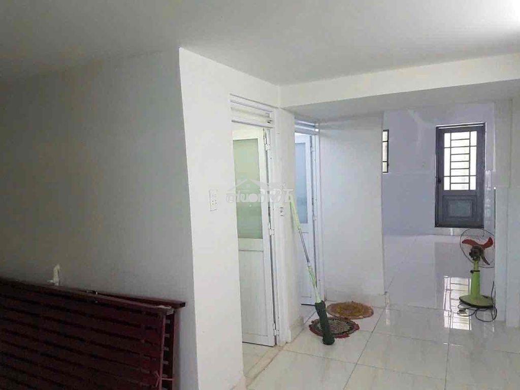 Cho thuê nhà hẻm tây thạnh - dt 4x25m 1 trệt 1 lửng đúc 2pn 3wc -9.5tr - Ảnh 2