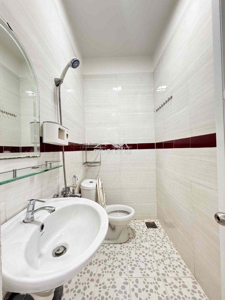 Phòng trọ trong nhà nguyên căn đường 12m thông sạch đẹp - Ảnh 4