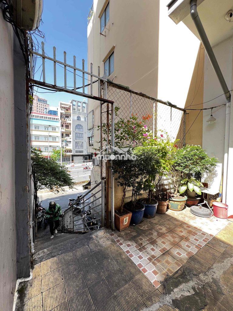 Sang nhượng homestay - calmette quận 1 - 4
