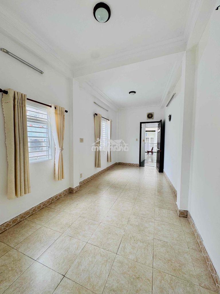 Lô góc 2 mặt thoáng, ngay cộng hoà tân bình 132m2 sd, hxh thông, 13tr - 2