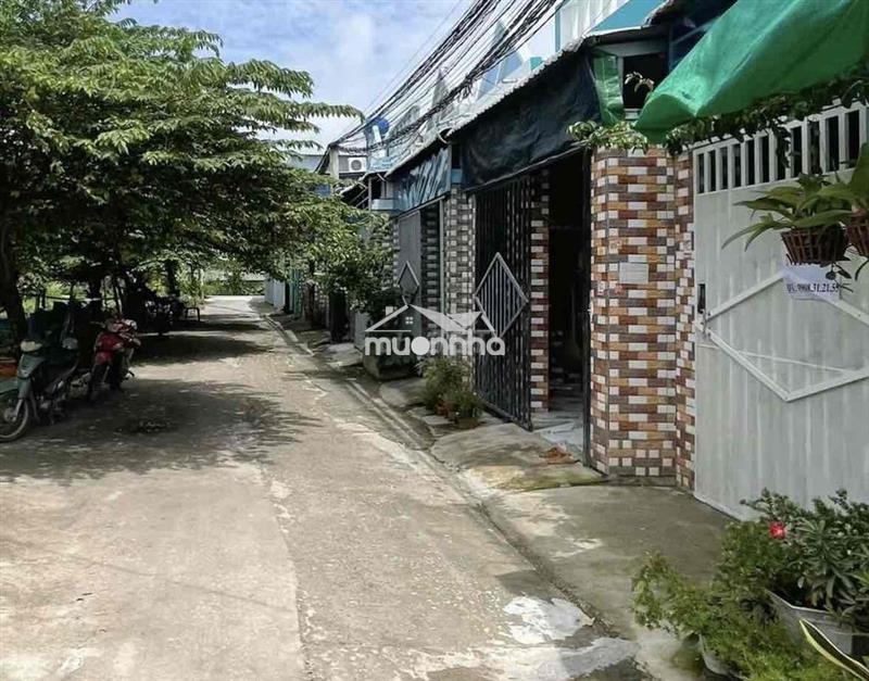 Chính chủ bán nhà có sổ, nở hậu hóc môn 72m2 bán 510tr thương lượng