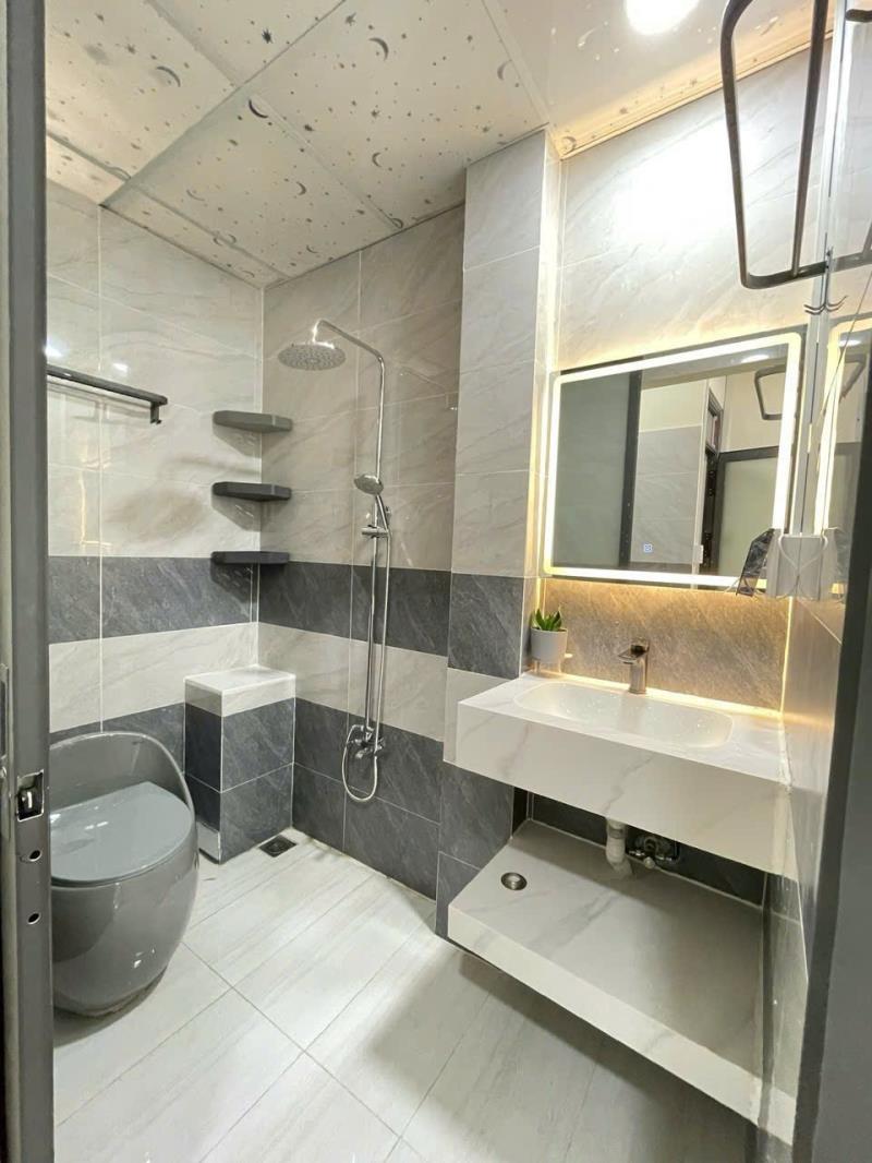 🏡 Phòng mới thiết kế hiện đại ban công cực thoáng tại phan chu trinh, bình thạnh - Ảnh 4