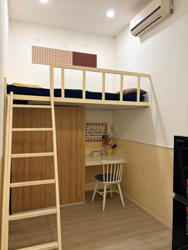 Phòng trọ duplex cho thuê ngay trung tâm quận 1 - đường trần hưng đạo, quận 1 - gần đại học sài gòn, đh khoa học tự nhiên tphcm - Ảnh 2