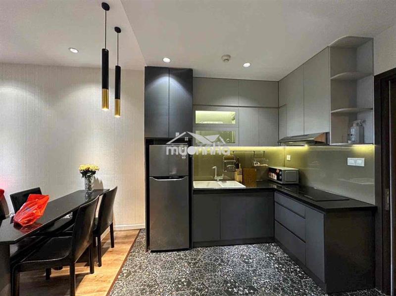 Cho thuê chung cư golden mansion 2 phòng ngủ 1wc. gần sân bay tsn