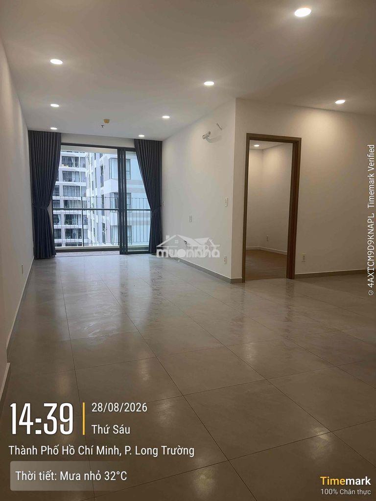 Cho thuê mt eastmark cty chỉ 5,5tr nt, rèm, máy lạnh, máy nc nóng