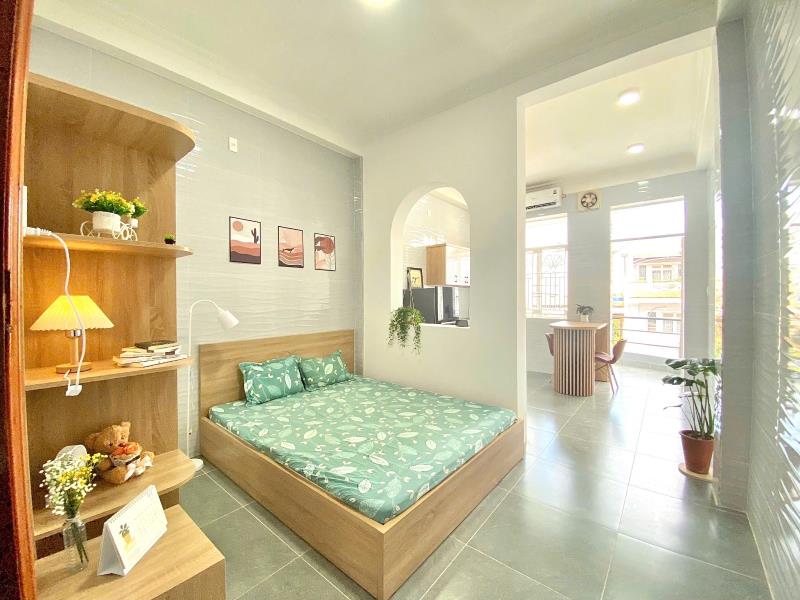 Thuê ngay căn hộ ban công full nội thất máy giặt riêng 40m2 ban công lớn đón nắng ngay thích quảng đức gần khu ẩm thực sầm uất phan xicha long giáp quận 1,3 khu an ninh tốt - Ảnh 4