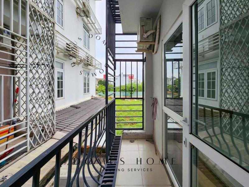 Căn hộ ban công kdc ven sông quận 7 full nội thất - Ảnh 4