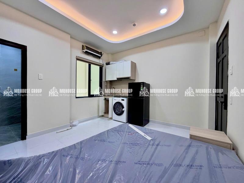 Cho thuê căn hộ studio full nội thất rộng 30m2 ngay đào duy anh - phú nhuận