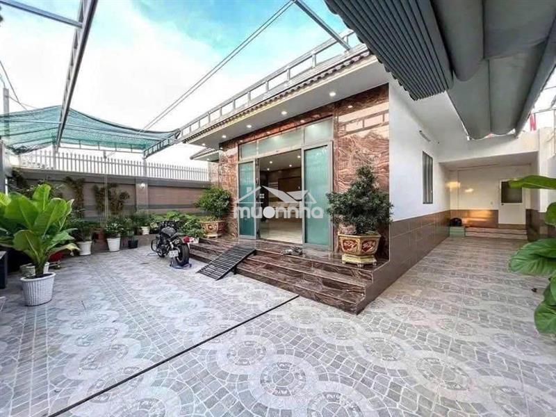 Cắt lỗ không nghĩ suy! nhà 4x8m đất 6x12m sân rộng thênh thang