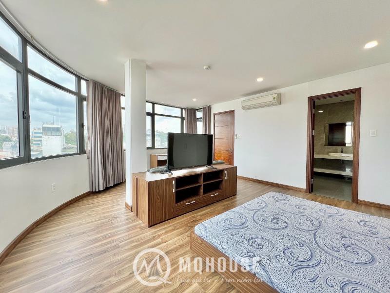 Cho thuê căn hộ dịch vụ 2 phong ngủ full nội thất ngay sân bay nội thất cao cấp