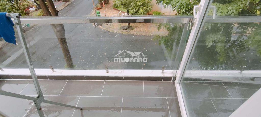 Căn hộ dv 2 ban công rộng lớn, kdc ven sông cách rmit 300m, - Ảnh 4