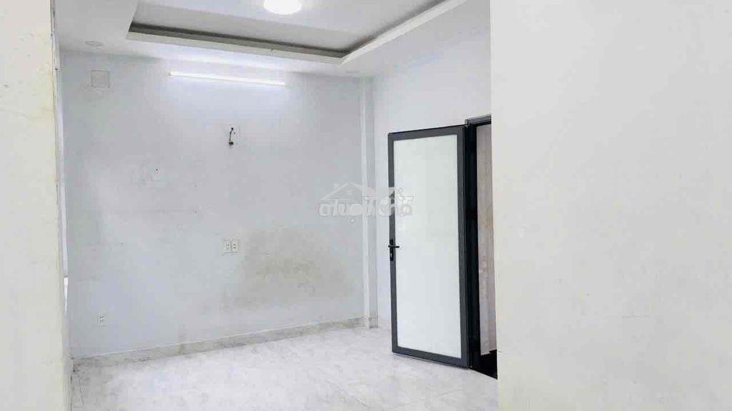 Cho thuê nhà lý nam đế quận 11 40 m² 3 tầng 2 pn - 11 tr - Ảnh 3