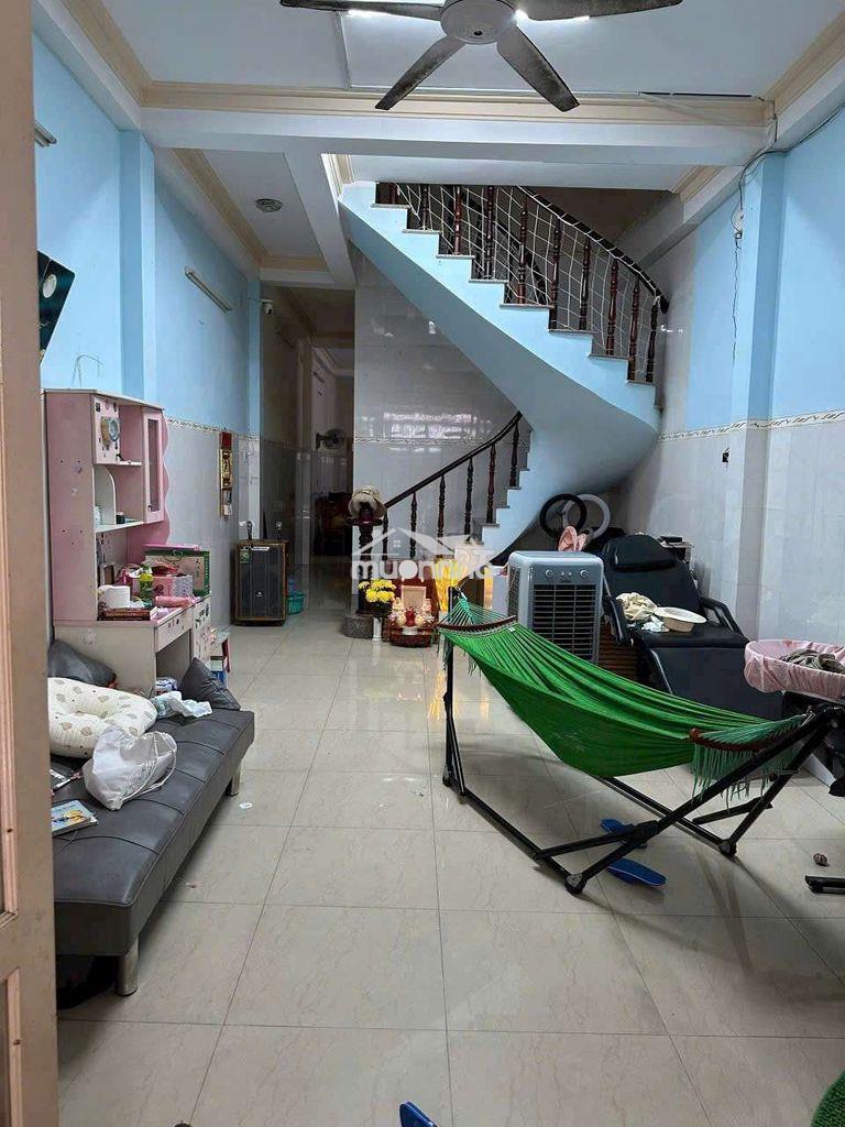 Nhà 5x20 hẻm 123 phan văn hớn, đường xe tải