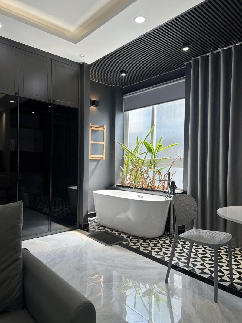 🖤 Căn hộ tone đen thiết kế hiện đại | tân bình full nội thất, cửa sổ lớn | cộng hòa k300 | gần sân bay tân sơn nhất, nhà ga t3, lăng cha cả, hoàng văn thụ, trường chinh, bảy hiền, chợ phạm văn hai - Ảnh 2