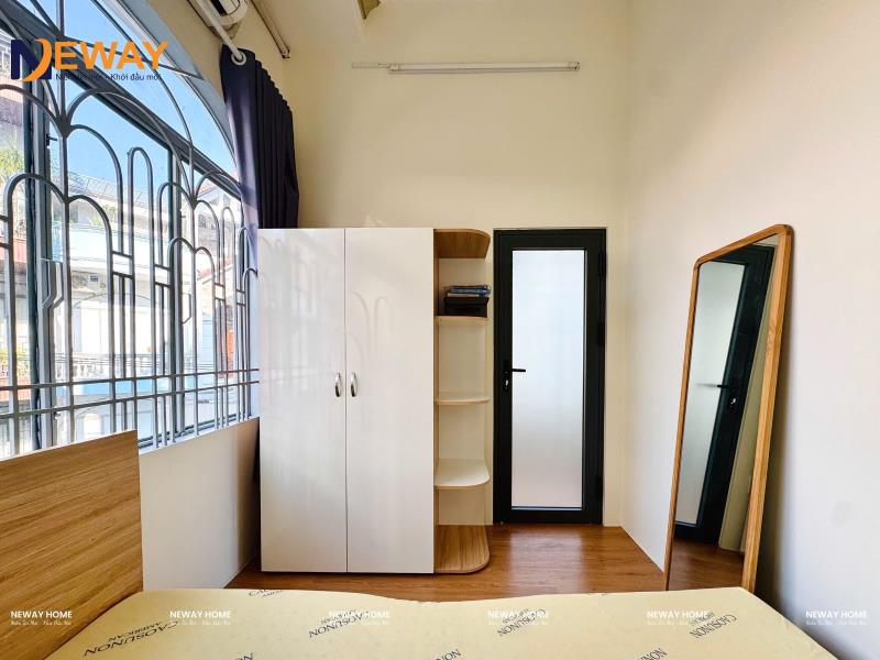 Nếu đã xác định sống thử, đừng dại chọn căn phòng chỉ có duy nhất một cái giường!" 🚪😤 tại sao à? - Ảnh 2