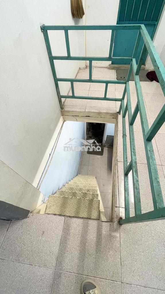 Nhà gần trường kế hẻm ôtô👉2tr5 - Ảnh 4