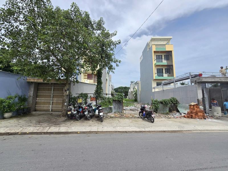 Bán đất 900m2 ngang 12m dài 74m full thổ cư, mặt tiền thạnh lộc 15, gần ngã tư ga - Ảnh 4