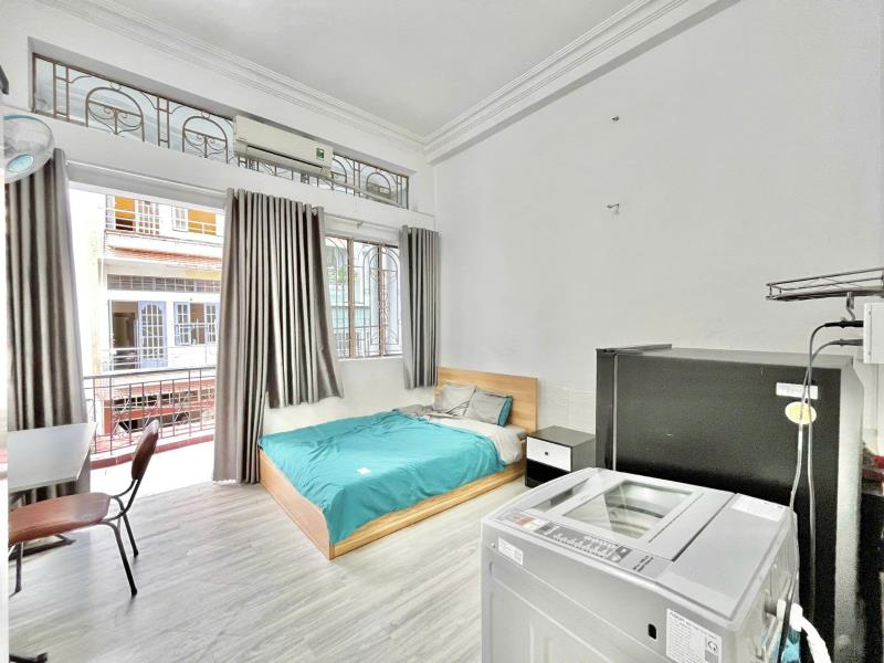 🔥 Cho thuê căn hộ ban công lớn - gần chợ bà chiểu - bùi đình túy - bình thạnh - chỉ 6x