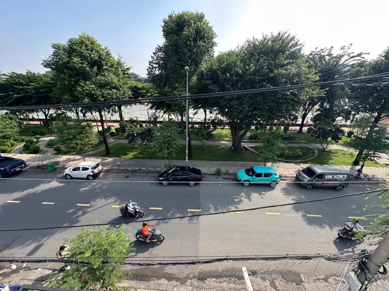 Pass phòng ban công view bờ kè, bếp riêng • 42m² • xô viết nghệ tĩnh, bình thạnh – ngay công viên tầm vu - Ảnh 4