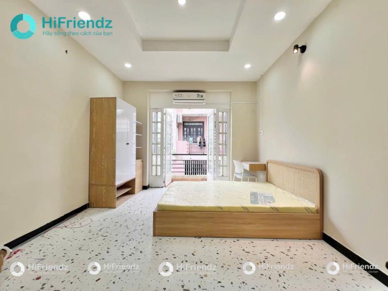 Cho thuê phòng trọ ban công 35m2 full nội thất gần cầu kiệu phù hợp ở 1-2 người đường cô bắc