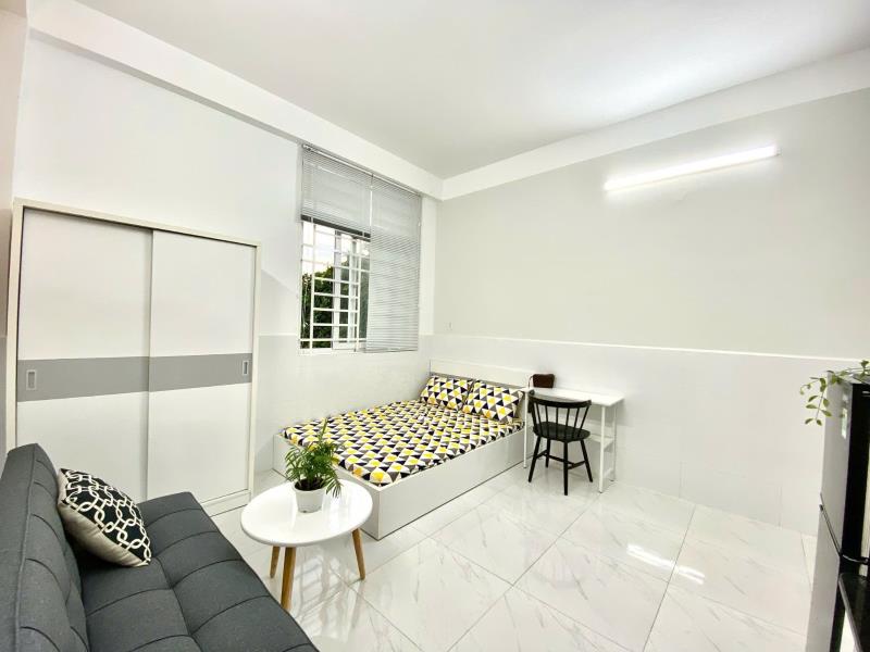 Cho thuê căn hộ có cửa sổ lớn thoáng mát full nội thất đường nơ trang long quận bình thạnh, sát phú nhuận, quận 1 - Ảnh 3