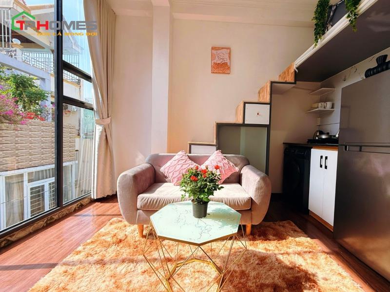 Cho thuê căn hộ có gác cửa kính siêu thoáng, full nội thất, máy giặt riêng 30m2 đoàn thị điểm, phú nhuận gần ngã tư phú nhuận, phan xích long, ***