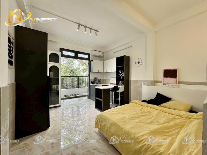 Cho thuê căn hộ ban công 35m2 full nội thất, giặt riêng gần bờ kè đường cù lao, phú nhuận