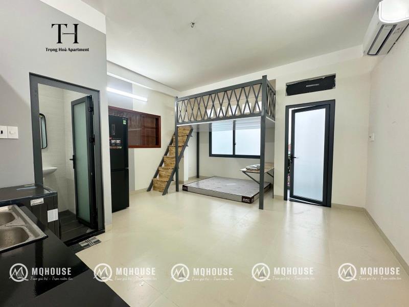 Mới xây phòng mới nằm ngay bình thạnh - thiết kế tiện lợi- có ban công -gần quận 1- phú nhuận - quận trung tâm - full nội thất - giá hợp lí