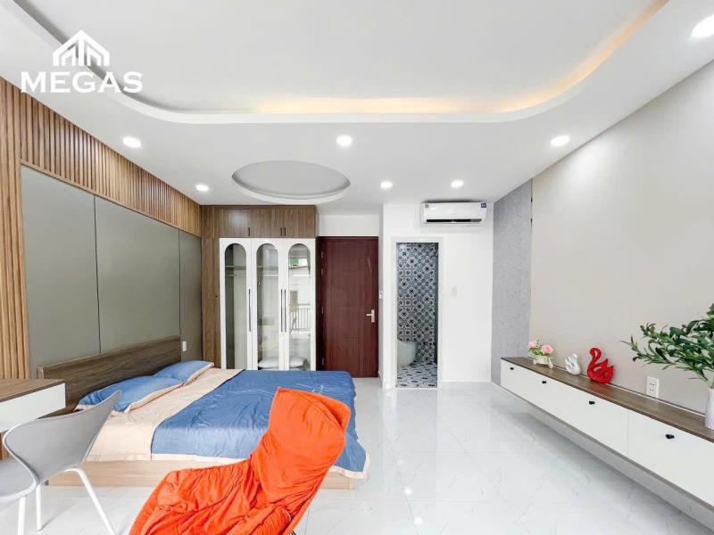 Căn hộ 35m2 ban công siêu thoáng ở q1, ngay sát cầu bông, chợ bà chiểu
