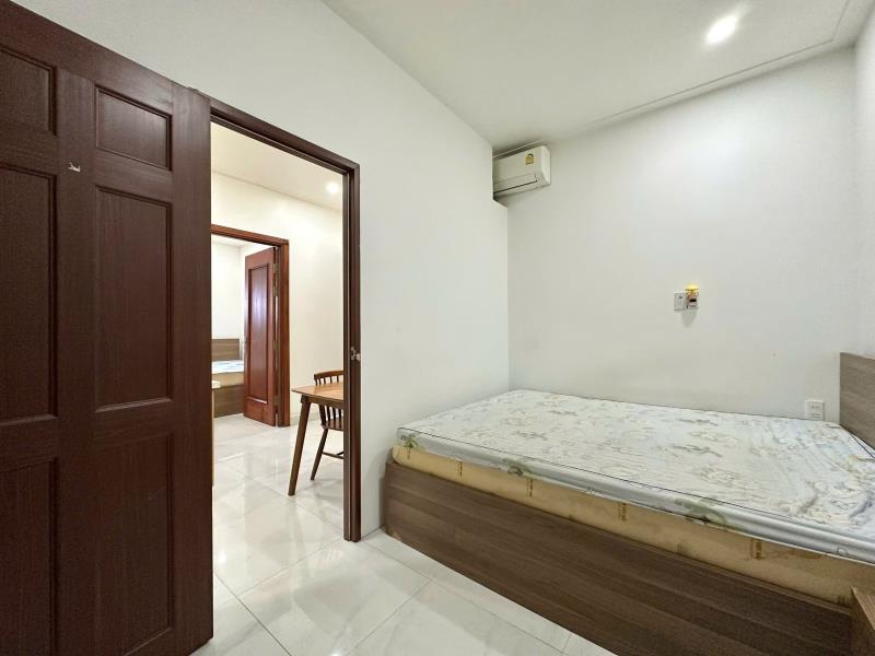 Căn hộ 2pn gần vòng xoay lang cha cả tân bình - bờ kè hoàng sa trường xa 