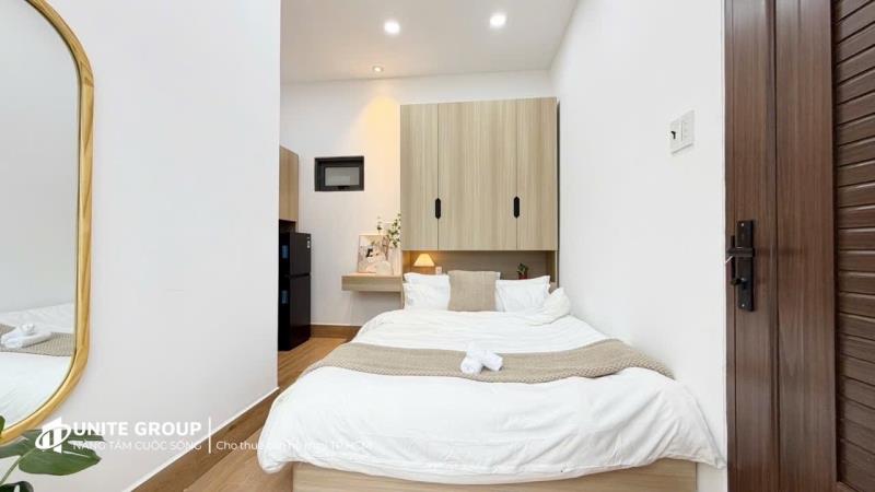 Cho thuê căn hộ có cửa sổ - ngay ngã tư hàng xanh - d5 - bình thạnh