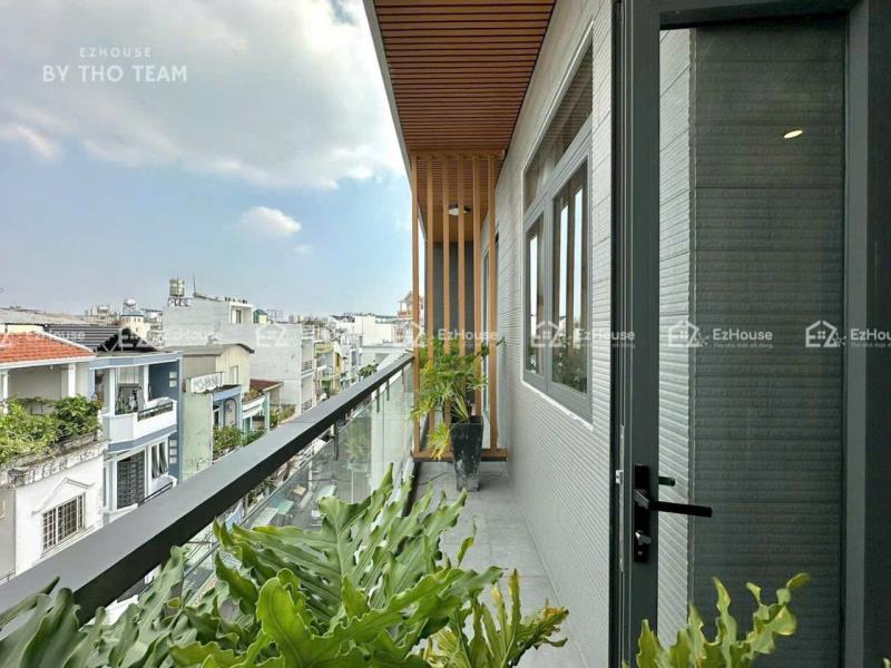 🌿 Căn hộ dịch vụ có ban công rộng | trục đường cmt8 | bếp dài tiện nghi, thang máy, nhà tắm vách kính – gần tiện ích & khu trung tâm - Ảnh 2