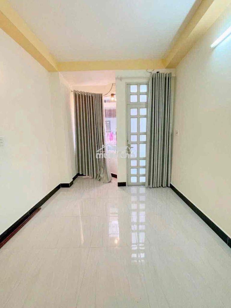 Hẻm khu 20 thước phường khánh hội ,3pn