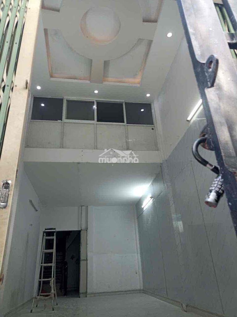 Trệt lửng 4*12 đi gò vấp gần rẻ chốt lẹ