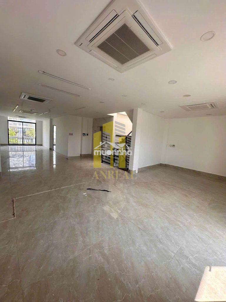 Cho thuê toà nhà đường trần não hầm 3 lầu giá 80 triệu - Ảnh 3
