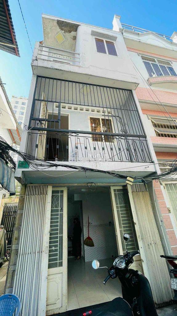 Cho thuê nhà 1trệt 2 lầu (2pn2wc) phan đăng lưu p5 pn