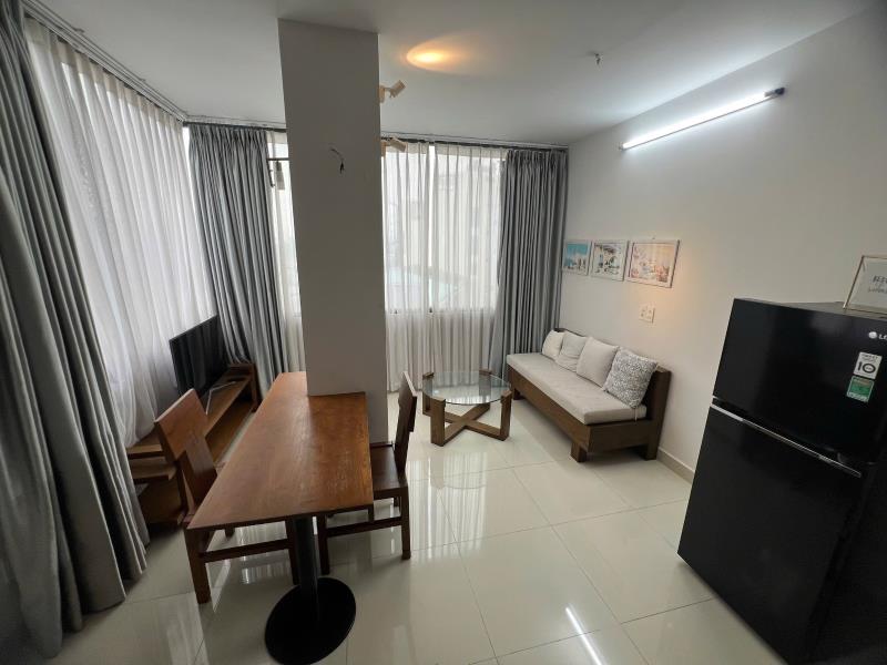 Cho thuê căn hộ có ban công view kính thoáng mát full nội thất đường nguyễn văn trỗi phú nhuận, sát quận 3, quận 1 - Ảnh 2