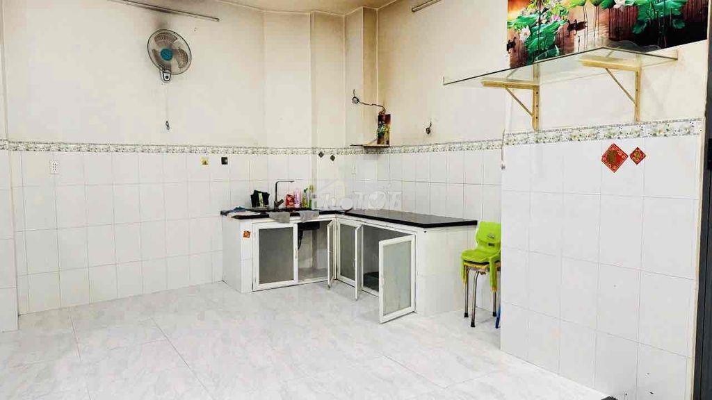 Cho thuê nhà lý nam đế quận 11 40 m² 3 tầng 2 pn - 11 tr - Ảnh 2