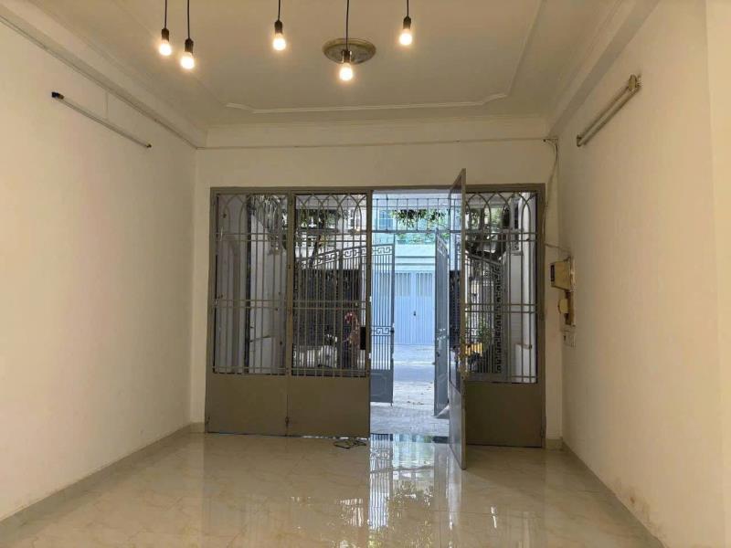 Cho thuê nhà mt đường số chu văn an 4x18 3 tầng chỉ nhỉnh 20 triệu - Ảnh 3