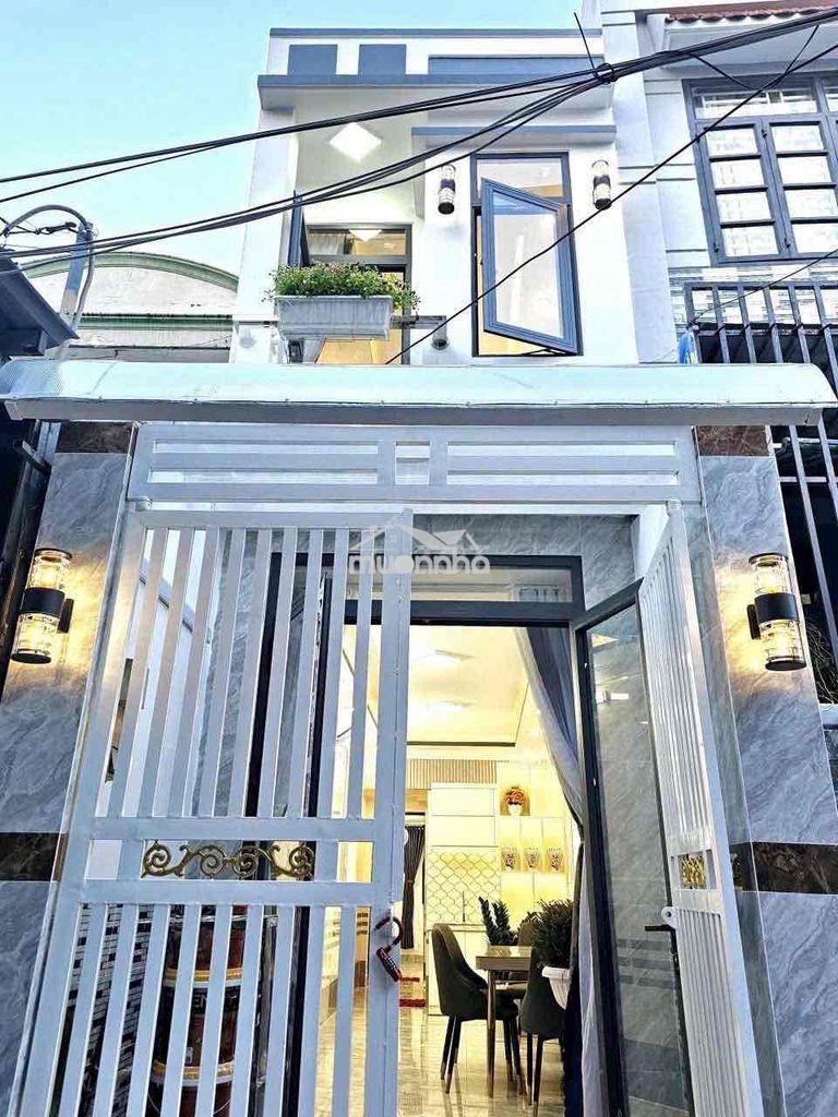 🔥 🔥 1 tỷ750 nhà bán 1 lầu ,có phòng ngủ dưới đất gần phú mỹ hưng q7 🔥